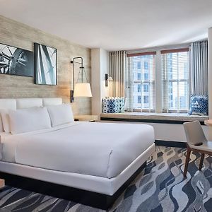 Standard King Room City View
